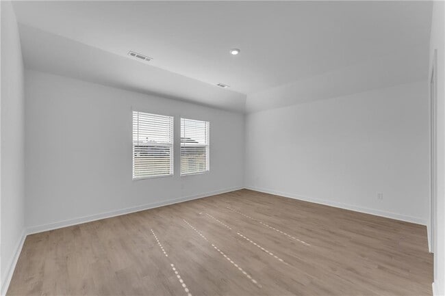 Building Photo - 4671 W Aurora St