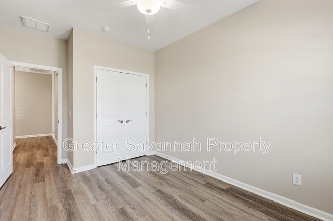 Building Photo - 130 Danbury Ct