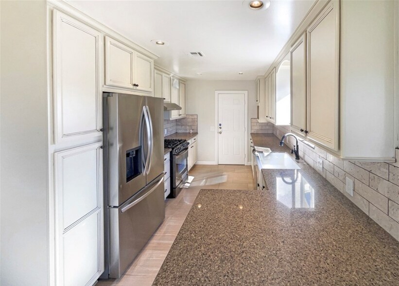 Building Photo - 354 Ponderosa Trail