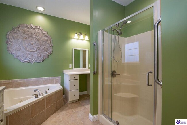 Building Photo - 45 Crosslin Ct