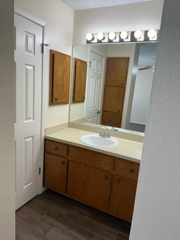 Building Photo - 16305 Forest Way