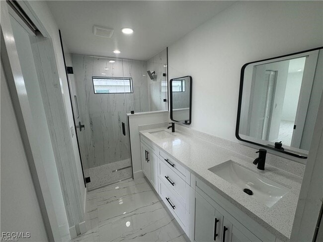 Building Photo - 1829 NW 24th Ave