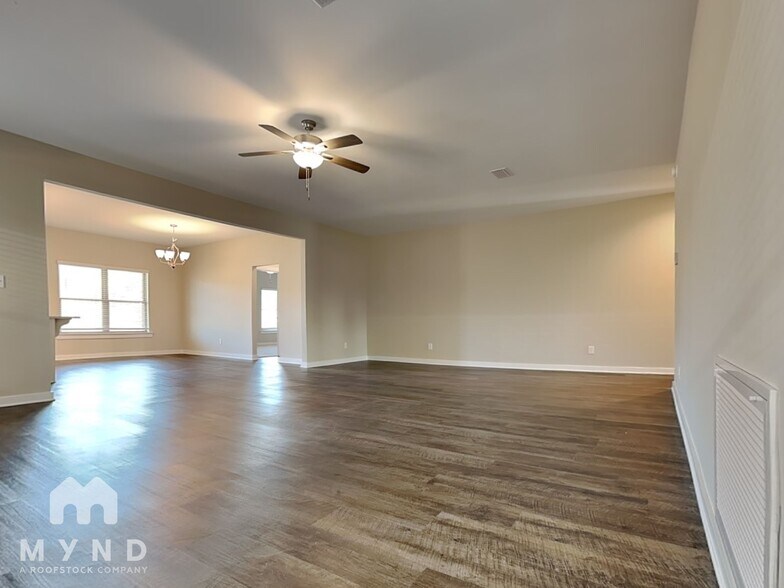 Building Photo - 1283 Cater Lee Way