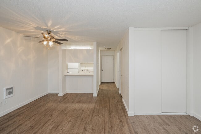 Studio - 476SF - Living Room/Kitchen - Veranda Green Apartments