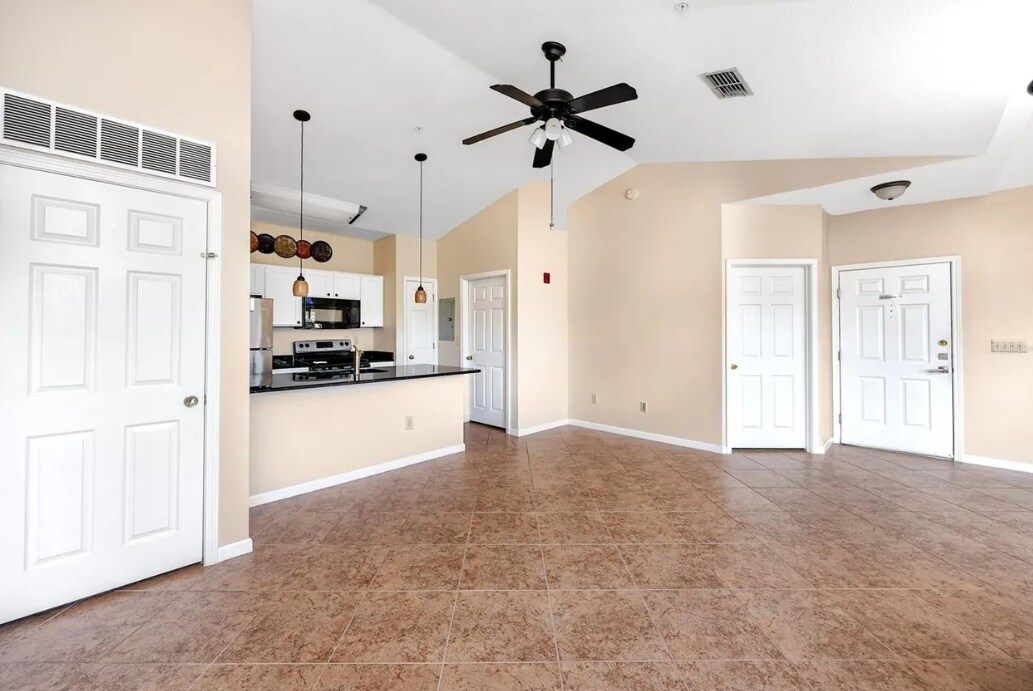 Building Photo - 10764 70th Ave