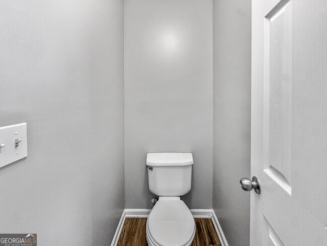 Building Photo - 2053 Reflective Waters Rd