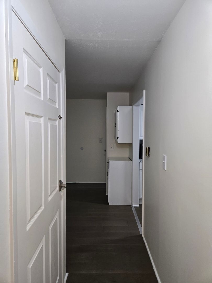 Building Photo - 77 Juniper Rd