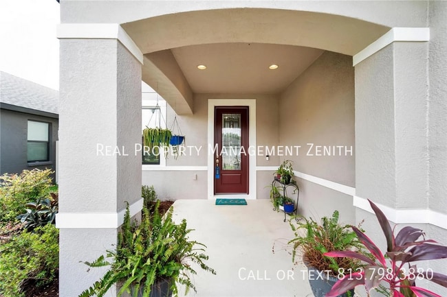 Building Photo - 12149 Creek Preserve Dr