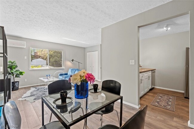 Building Photo - 10532 Clifton Blvd