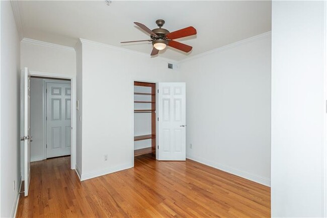 Building Photo - 778 Clifton Heights Ln NE