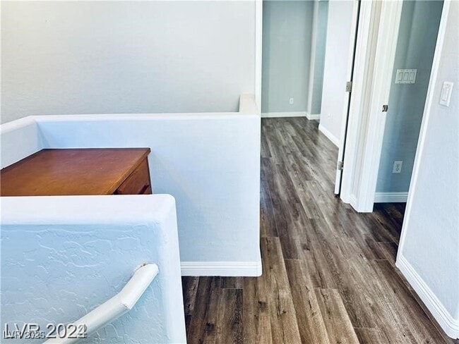 Building Photo - 8183 Lake Chippewa St