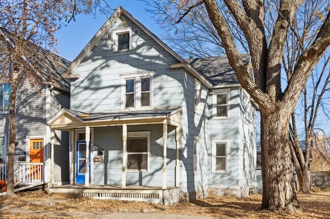 Building Photo - 224 N Humboldt Ave