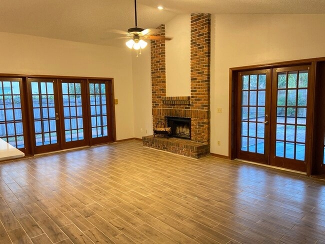 Building Photo - 4330 Cobble Stone Ct