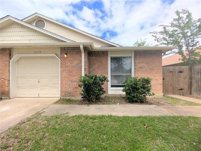 Building Photo - 2018 Redwing Way