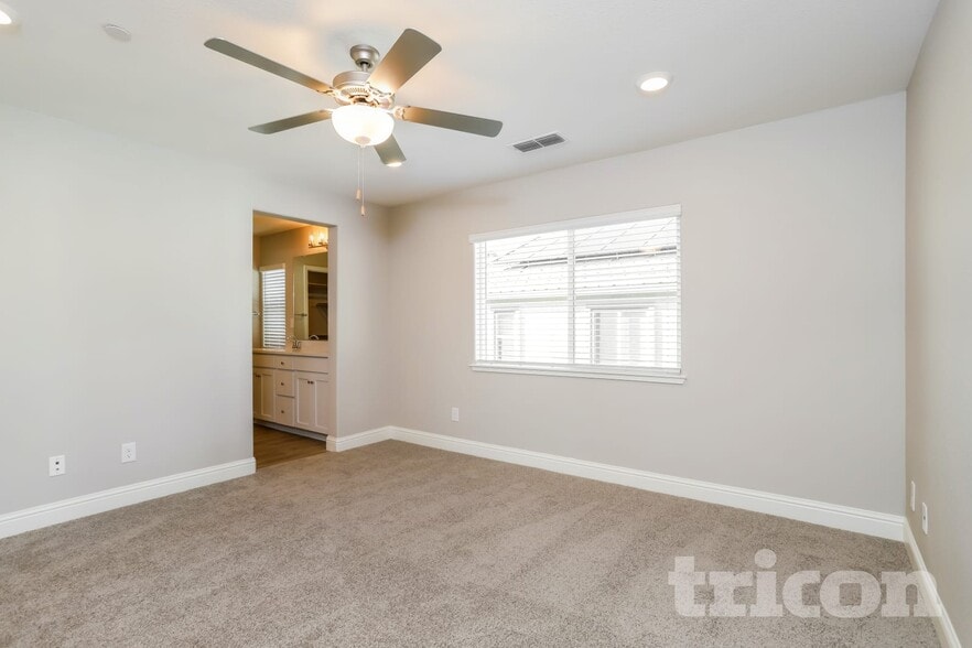 Building Photo - 2129 Comstock Ln