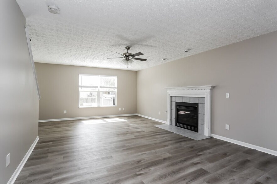 Building Photo - 4003 Prestige Ct