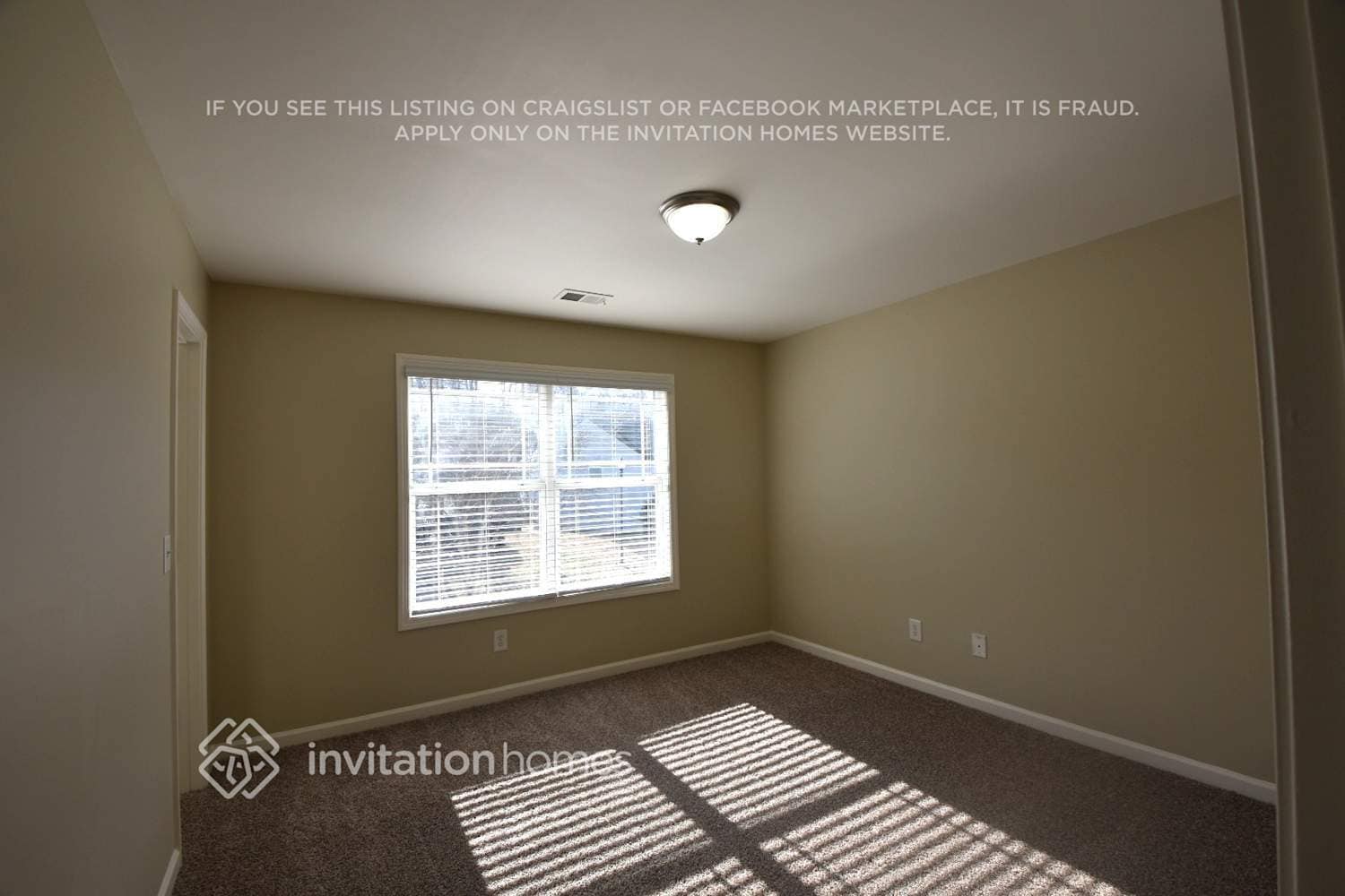 Building Photo - 3679 Devon Park Ln NW