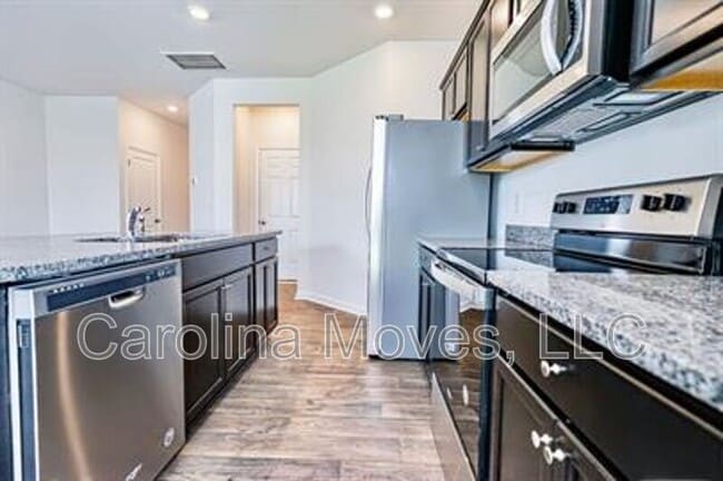 Building Photo - 430 Sea Grit Ct