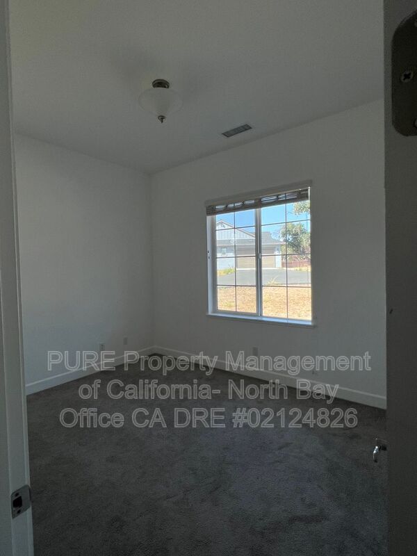 Building Photo - 1167 Mark West Springs Rd