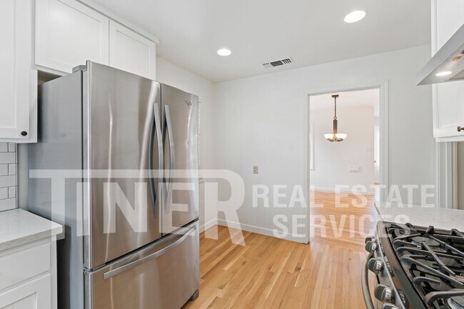 Building Photo - 3726 58th St