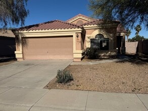 Building Photo - 1636 E Bishop Dr