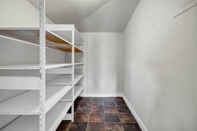 Building Photo - 1322 N Powell Pkwy