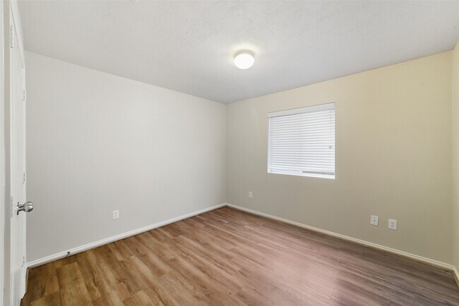 Building Photo - 19907 Parkstone Bend Ln