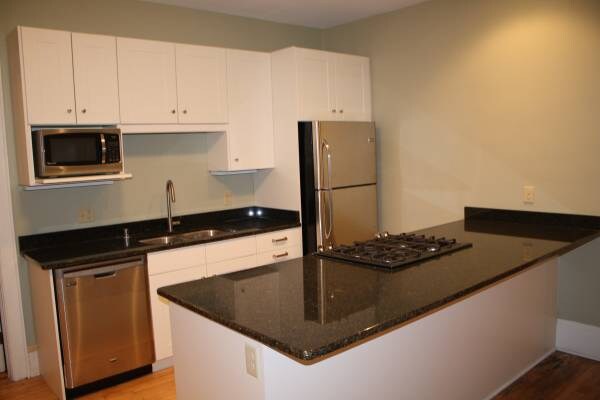 Building Photo - 2649 N Humboldt Blvd