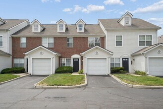 Building Photo - 2029 River Rock Way