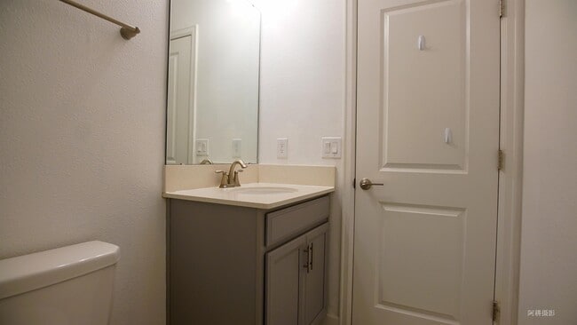 Building Photo - 11090 Whistling Pne Wy