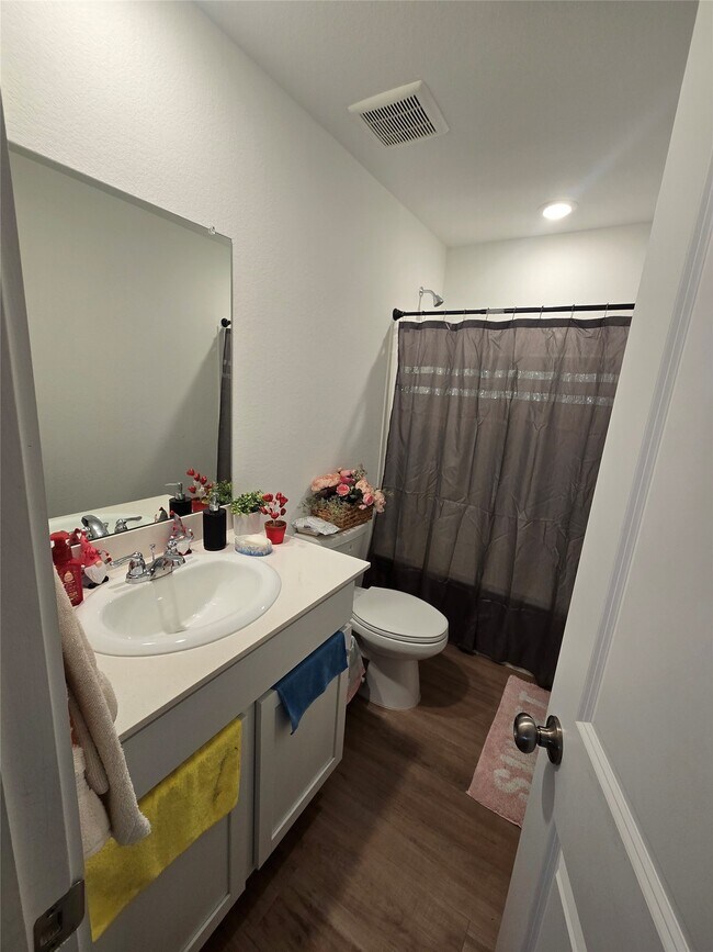 Building Photo - 22559 Serviceberry Br Ct