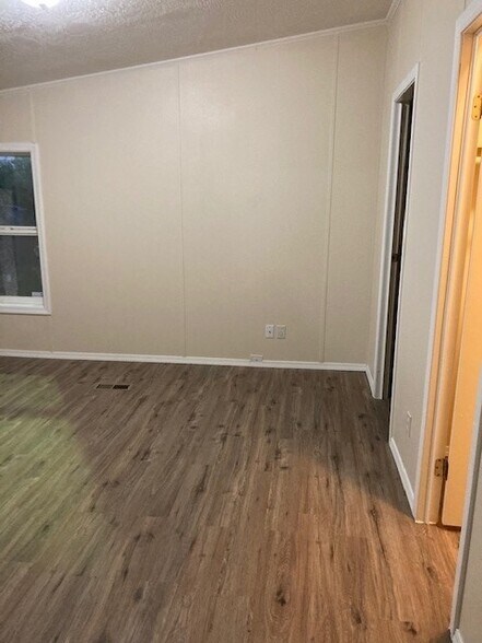 Building Photo - 2963 Rd S SW