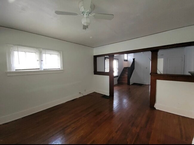 Building Photo - 710-712 N Broadway st