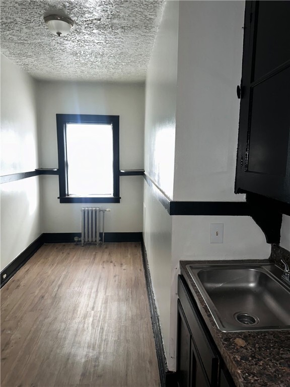 Building Photo - 401 Ridgeway Ave