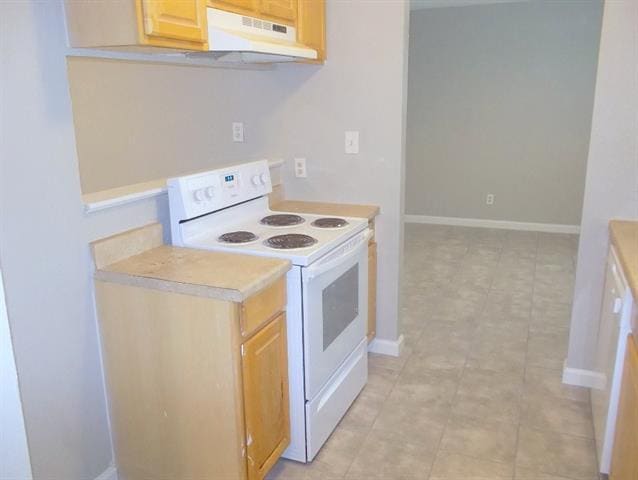 Building Photo - 1502 Cardinal Dr