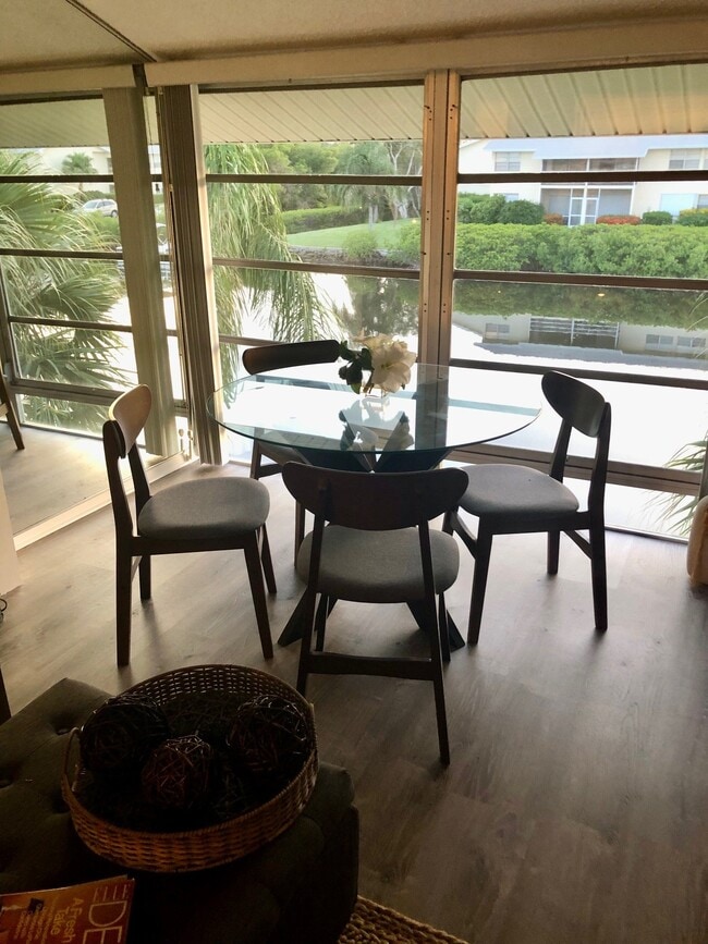 Building Photo - 1825 Cobia Dr