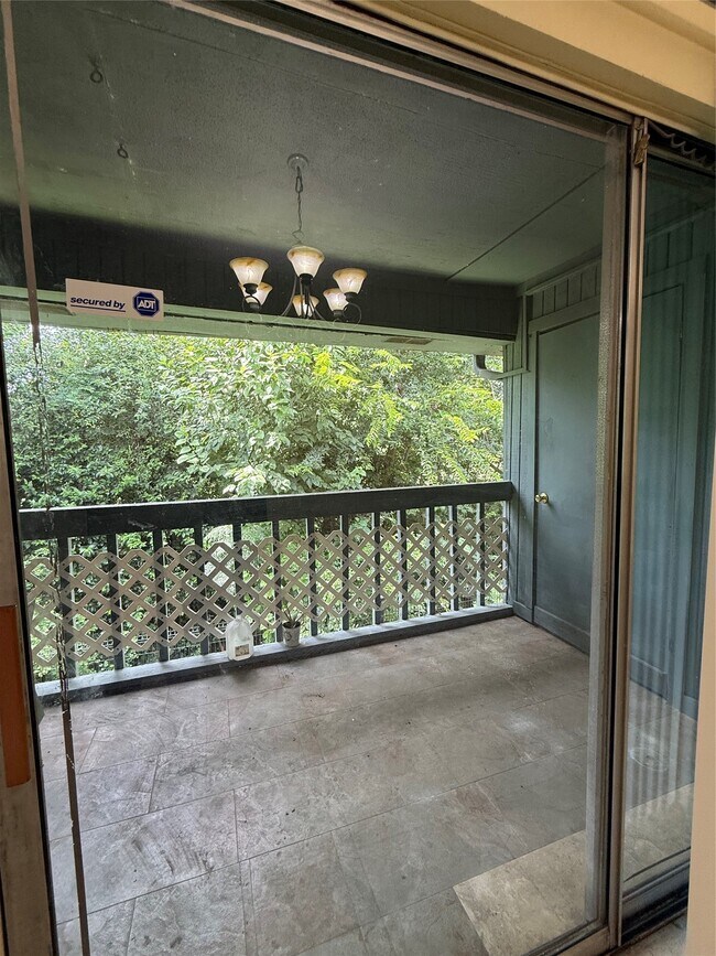 Building Photo - 8360 Jorine Dr