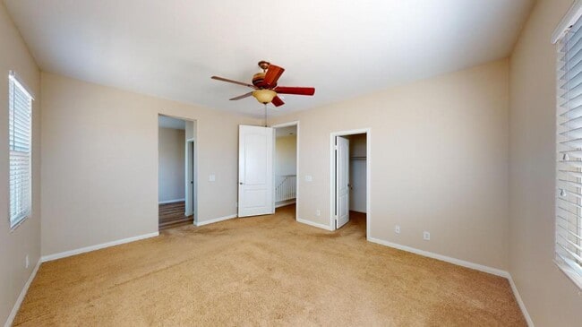 Building Photo - 36425 Fallingstar Pl