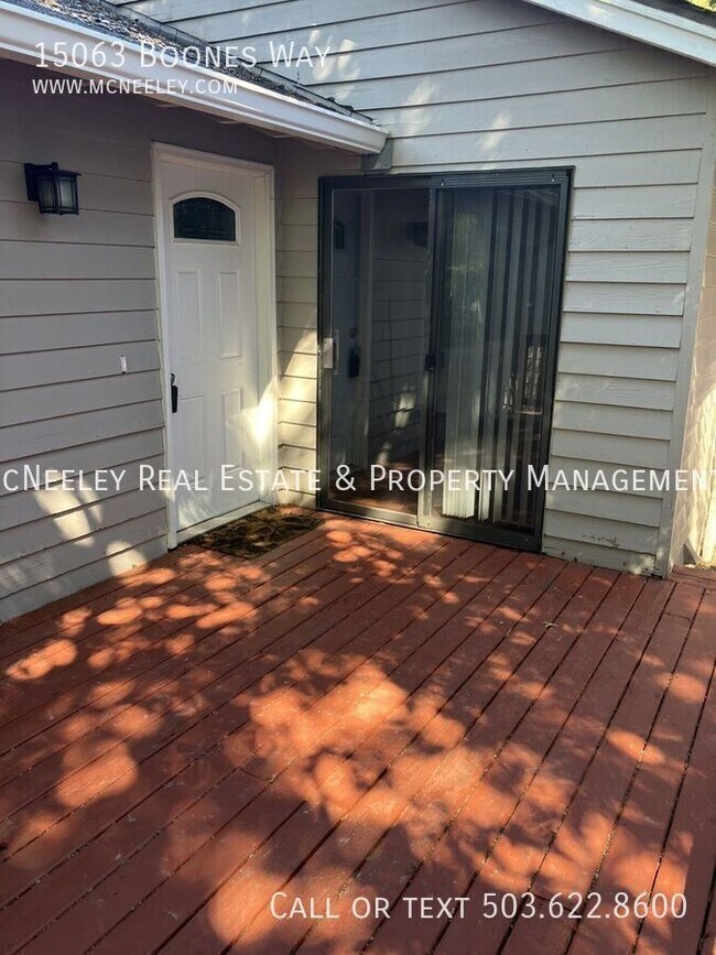 Building Photo - 15063 Boones Way