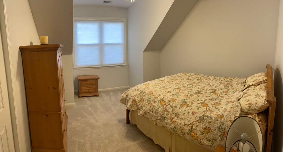 Building Photo - 3405 McGee Cove