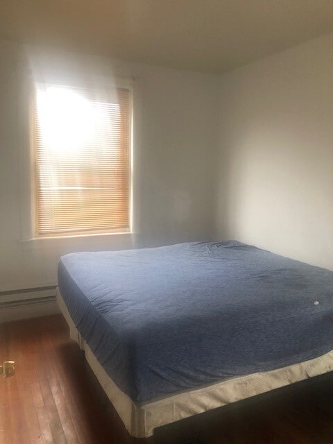 Building Photo - 224 E Tabor Rd