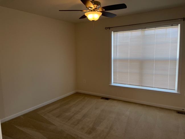 Building Photo - 15592 John Diskin Cir