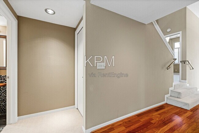 Building Photo - 6669 Embarcadero Dr