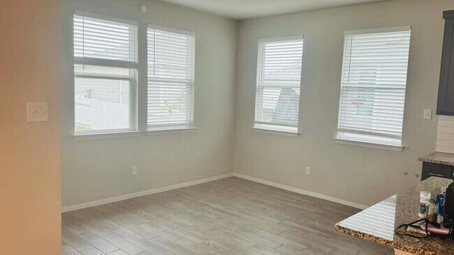 Building Photo - 1305 Goforth Rd