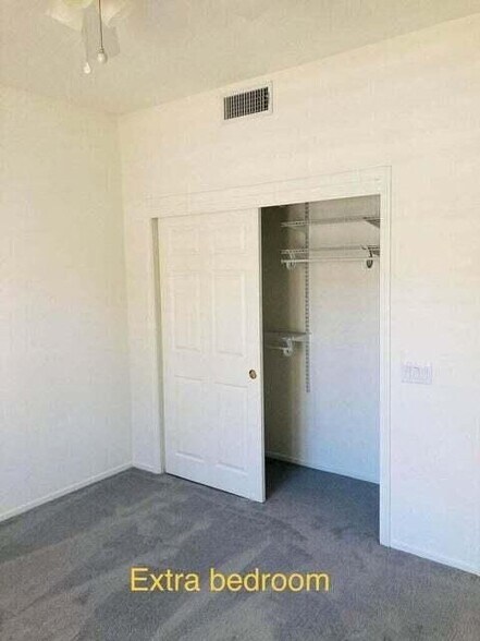 Building Photo - 78410 Willowrich Dr