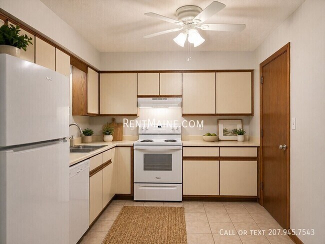 Building Photo - 6 Hartley St