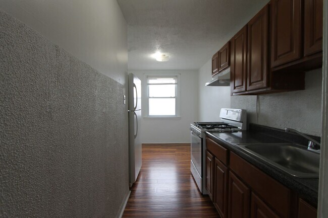 Building Photo - 7436 Thouron Ave