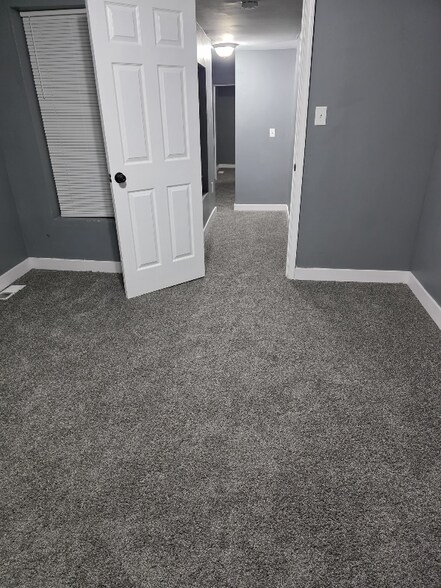 Building Photo - 436 N Patterson Park Ave