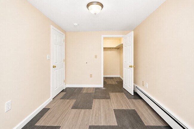 Building Photo - 128 Trenton St