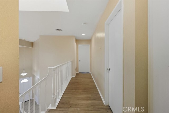 Building Photo - 325 Rainbow Terrace